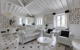 Olympia'S House